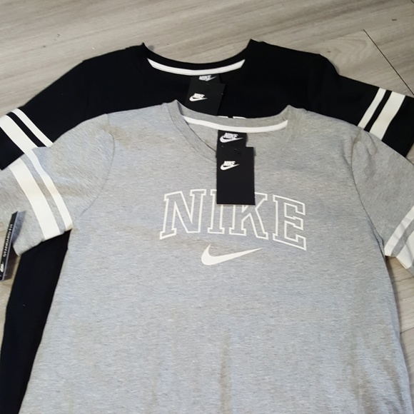 Nike Tops - Nike